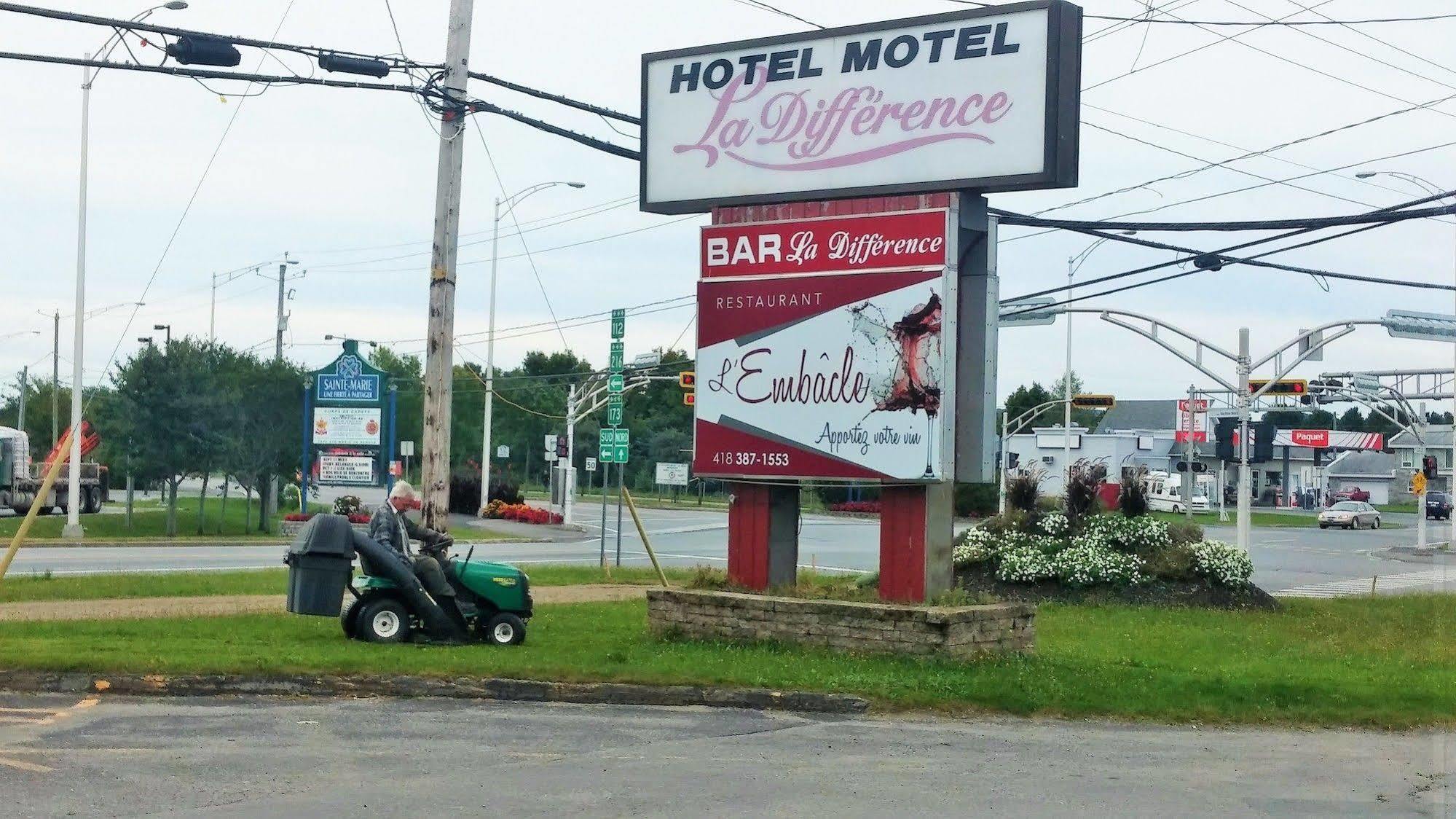 Hotel-Motel La Difference Sainte-Marie Exterior foto